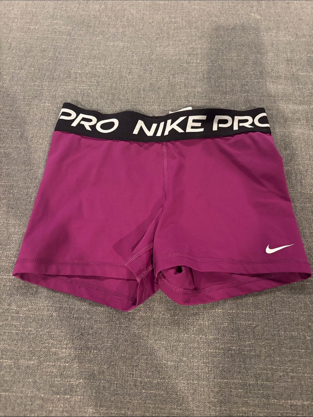 Nike Women's Magenta Pro Compression Training Shorts
